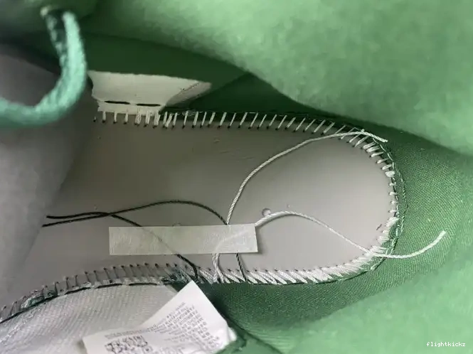 DZ5485-303 1 Air Jordan High OG Gorge Green 0425